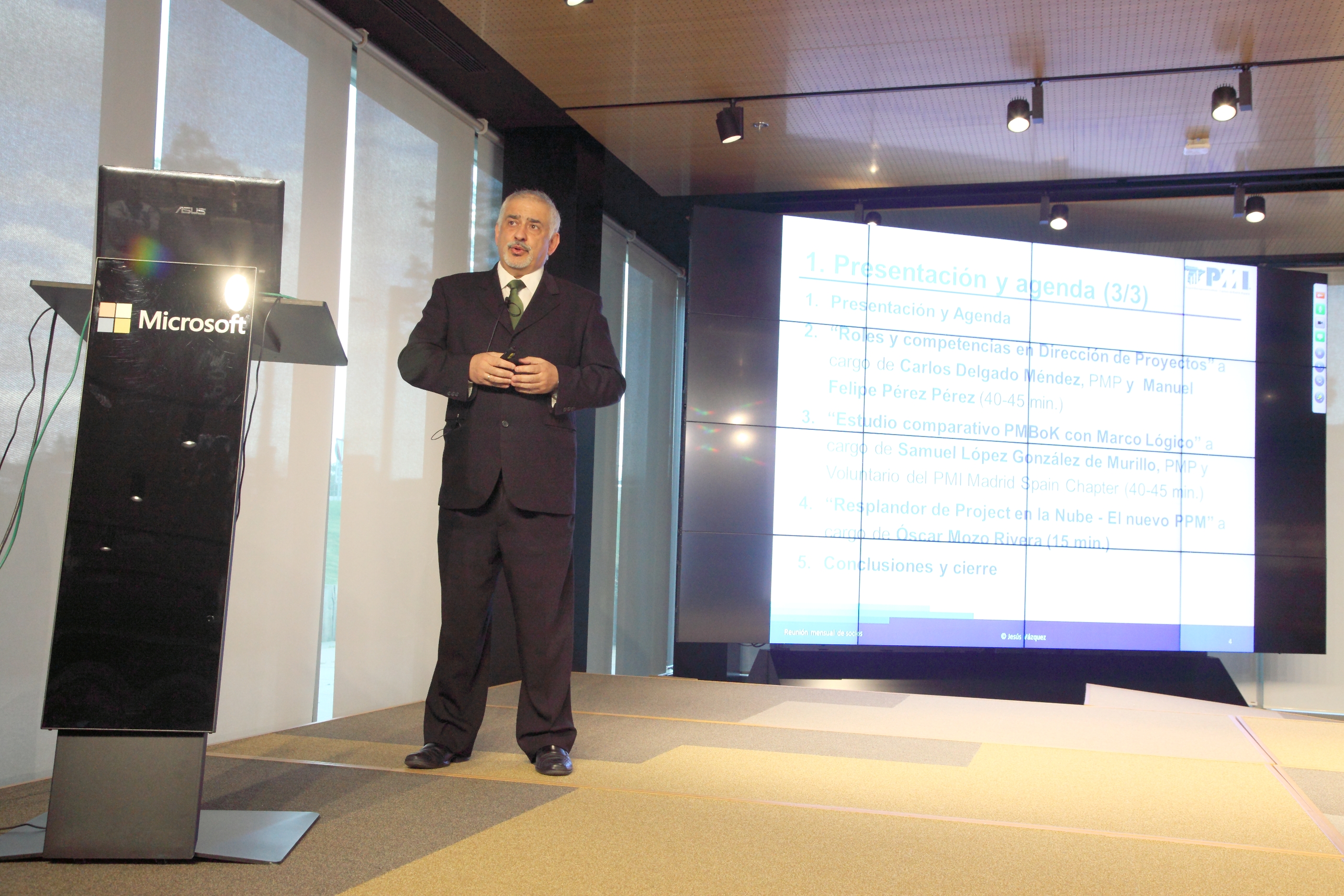 20140424-pmi-reunionmensual0002